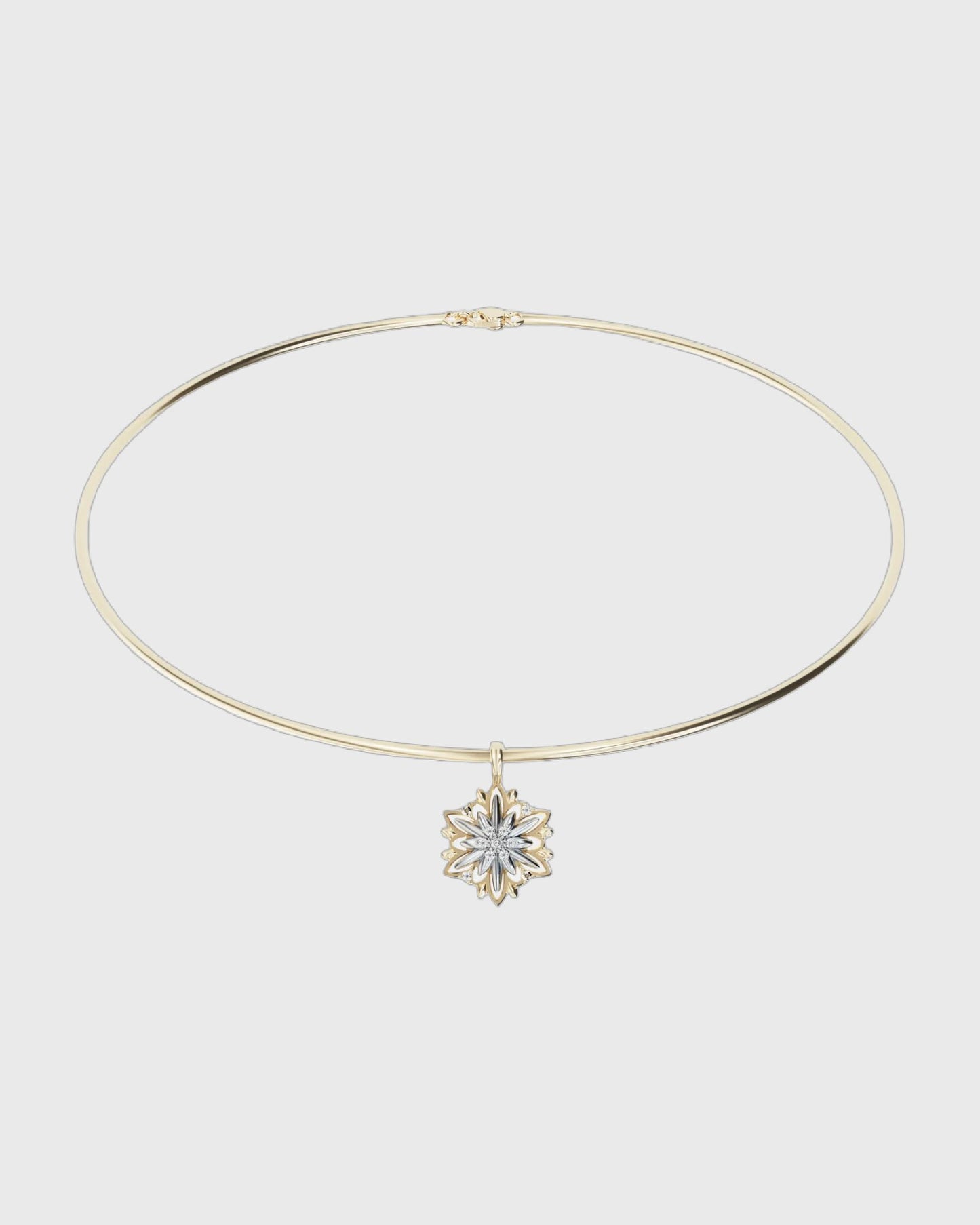 Gold choker Edelweiss with diamonds