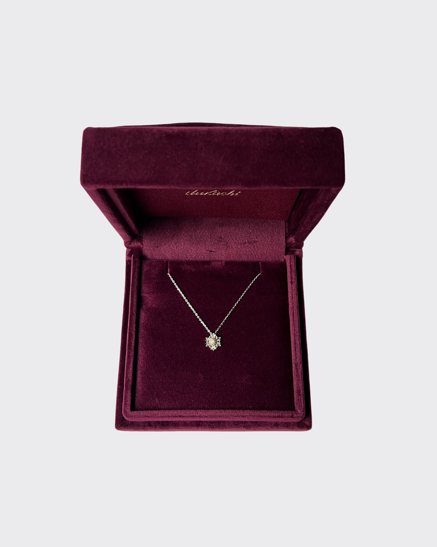 Collier Edelweiss mini en or