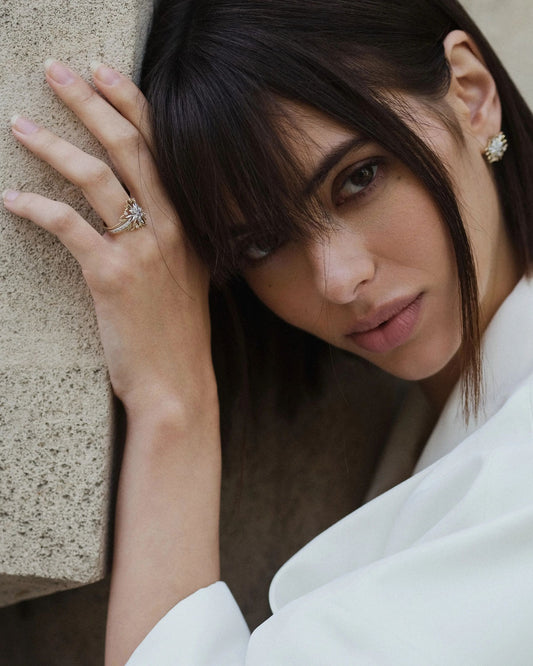 Gold ring Edelweiss with diamonds