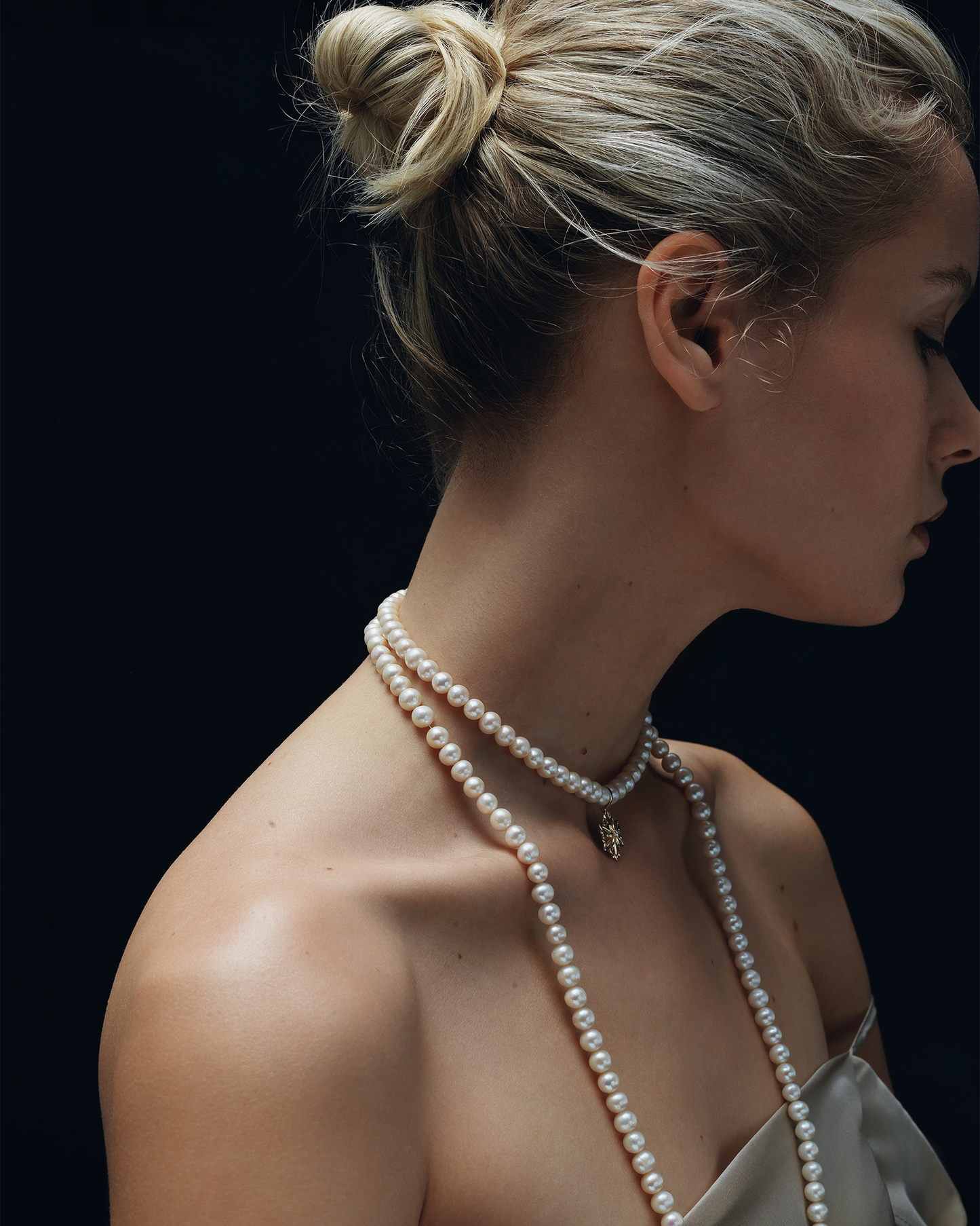 Long necklace Edelweiss with pearls