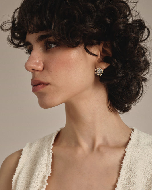Gold Earrings Edelweiss with diamonds (Size M)
