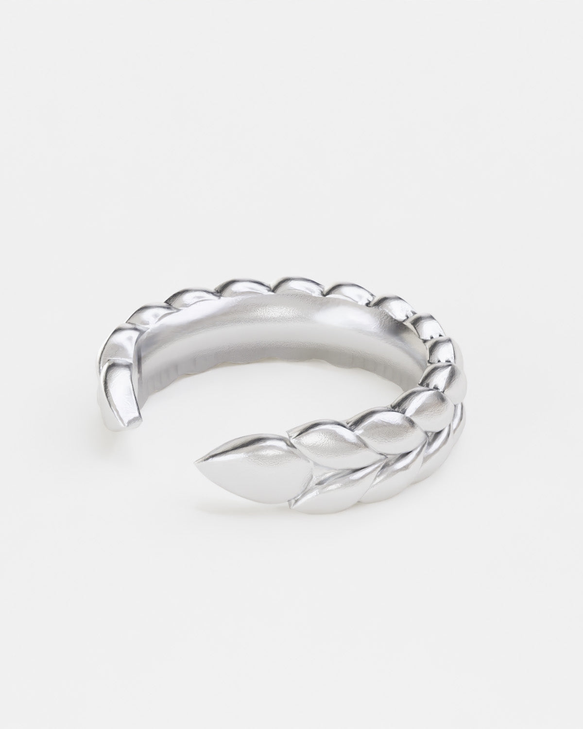 Silver spikelets ring