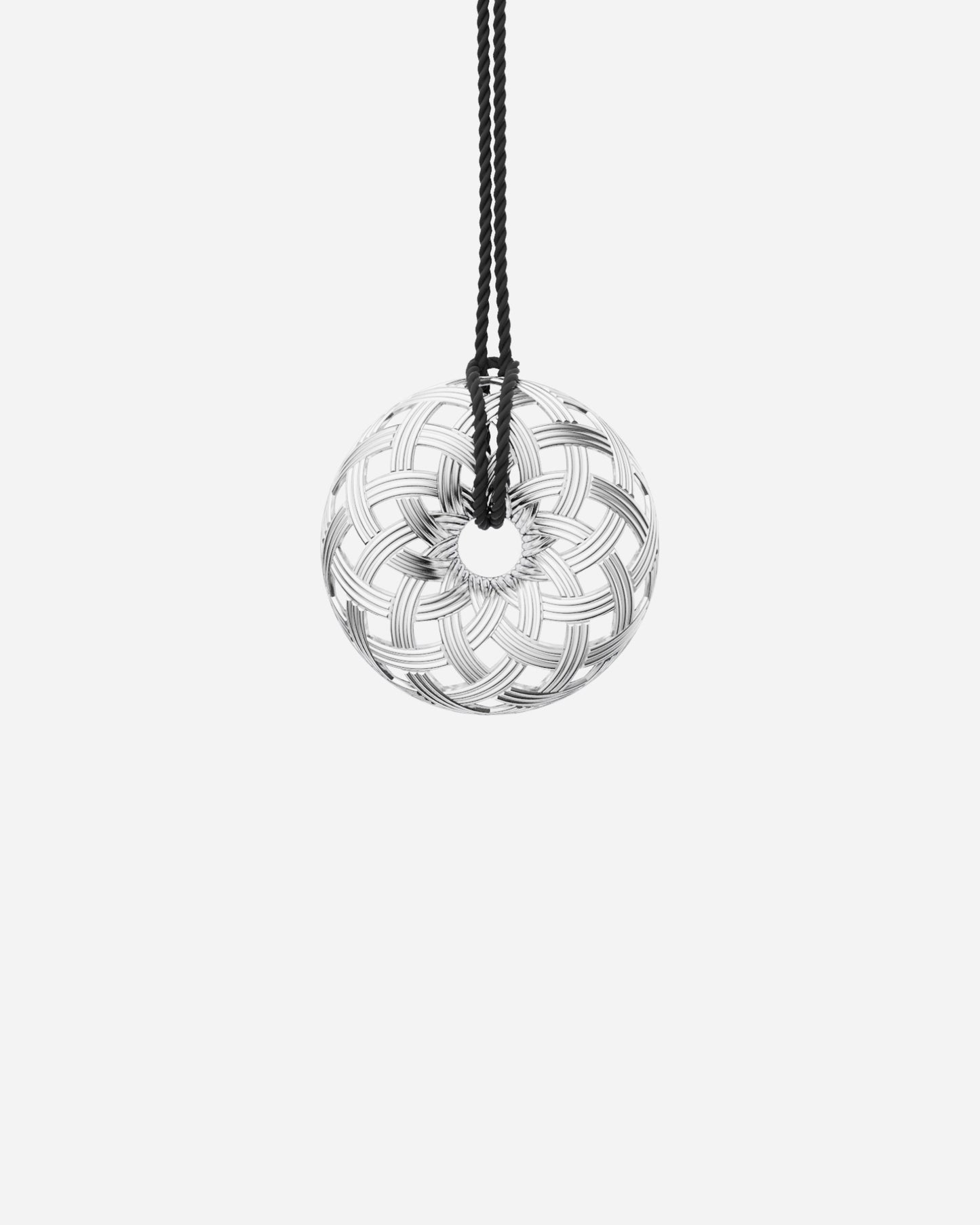 Round pendant Weaving