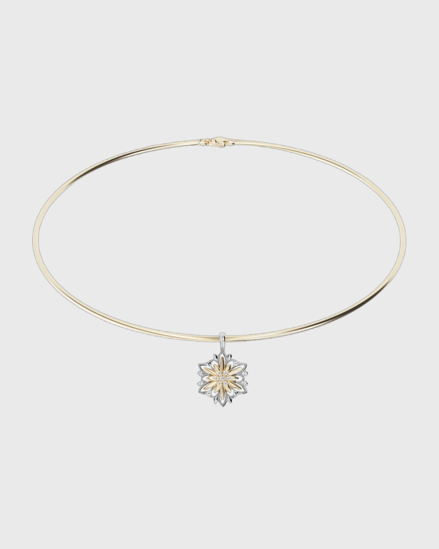 Gold choker Edelweiss with diamonds