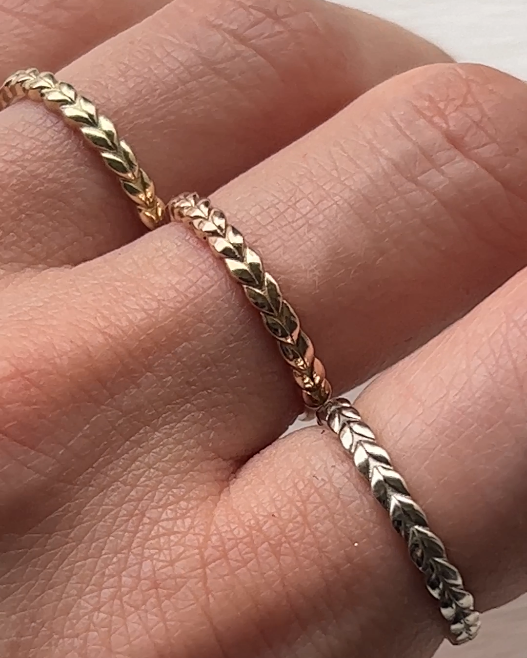 Gold Spikelets mini ring