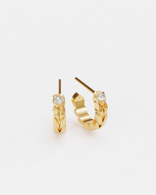 Gold Spikelets mini earrings with diamond