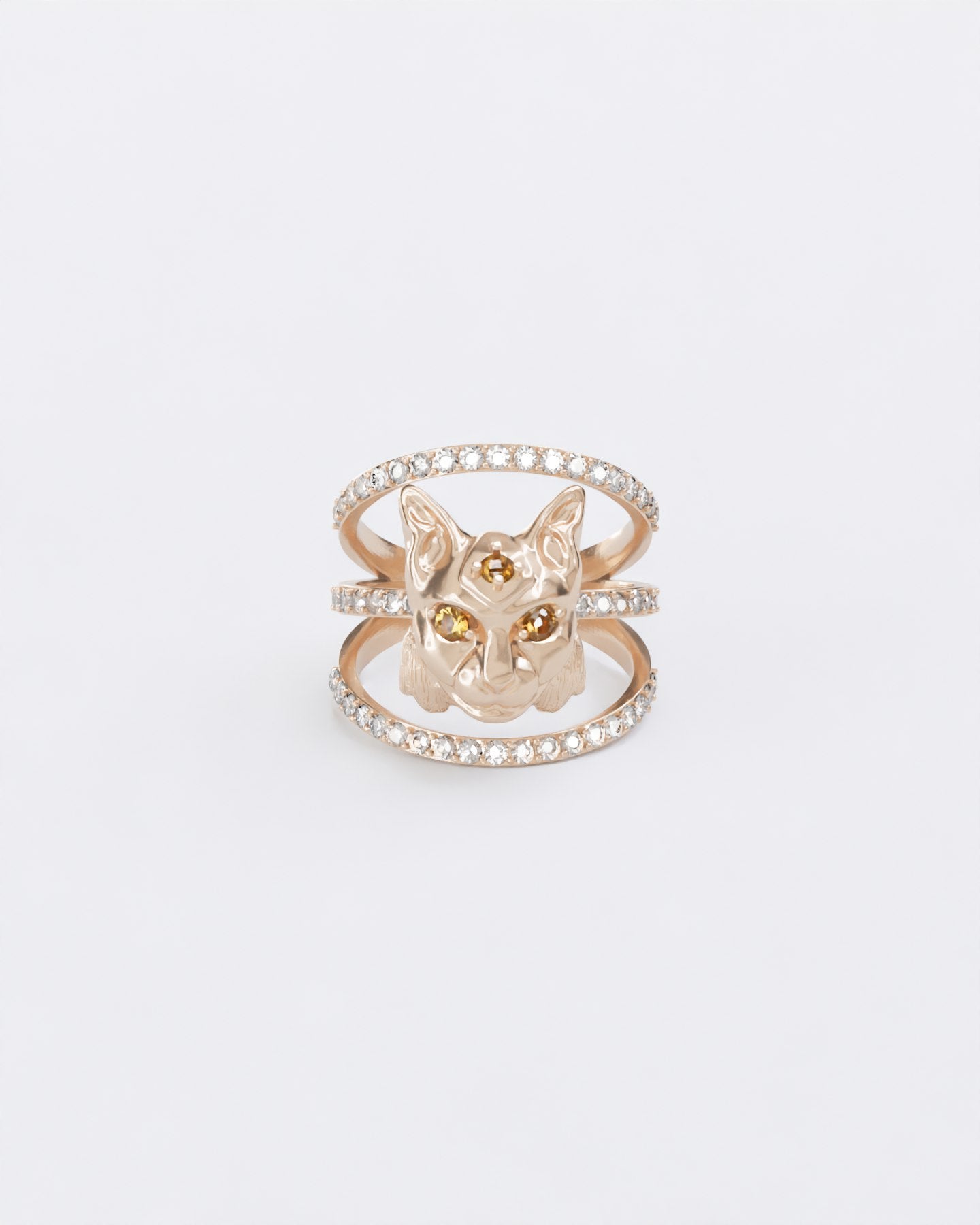 Gold ring Lynx with diamonds